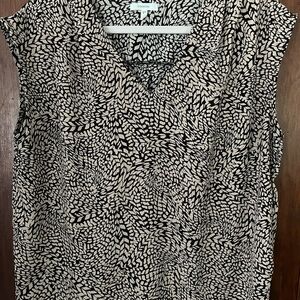 Maurice’s Large new no tags Women's Black and Light pink Patterned sleeveless